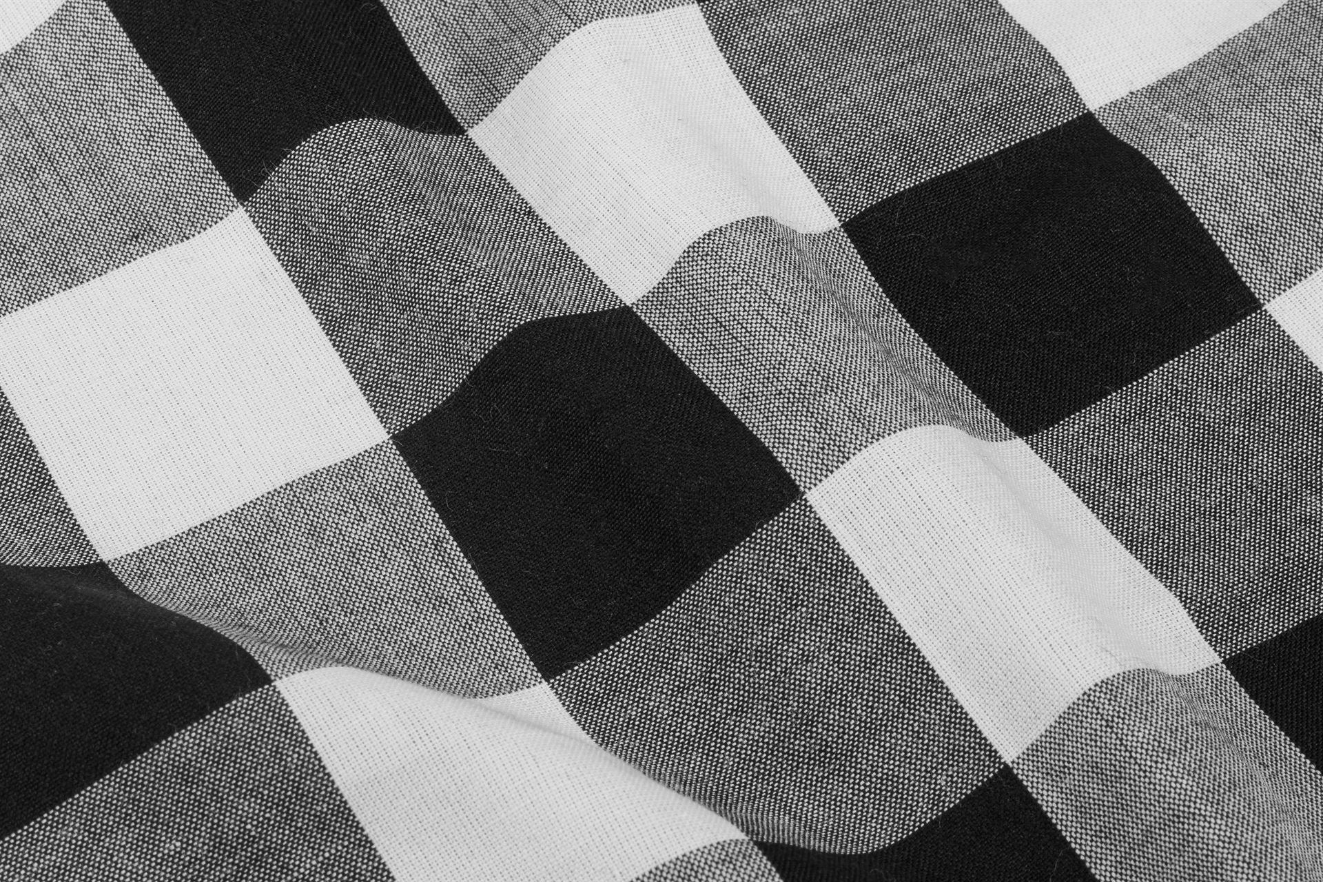 White & Black Tom Tom