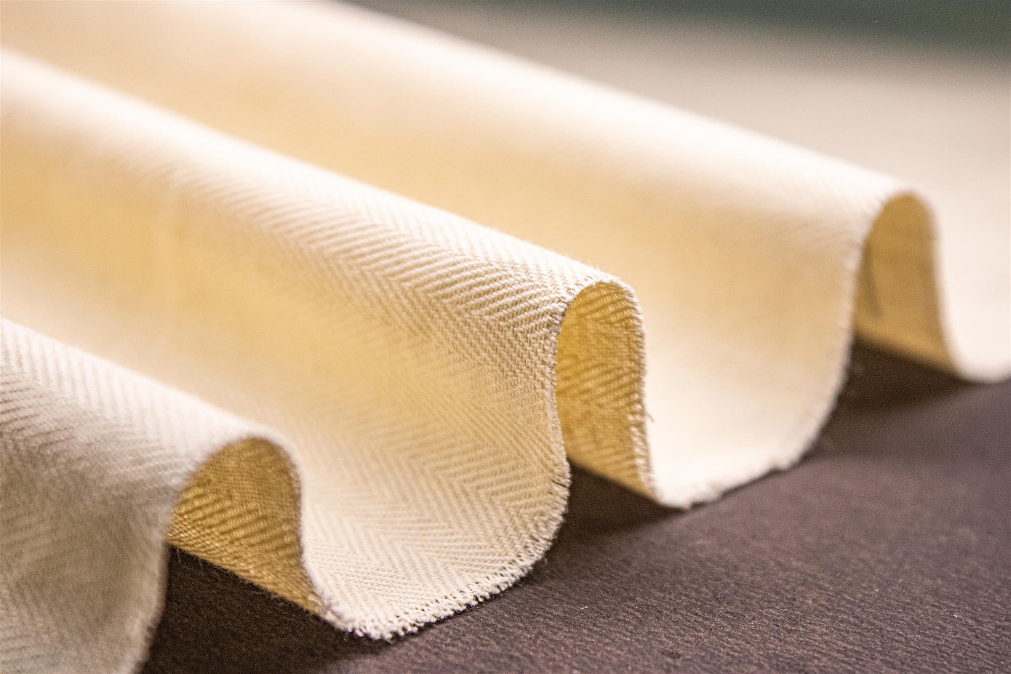 Yellow herringbone poplin