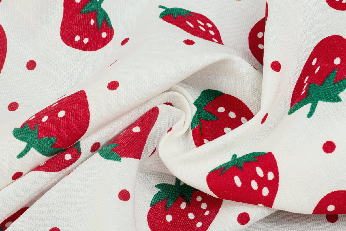Strawberry on Print Cotton Tencel Fabric