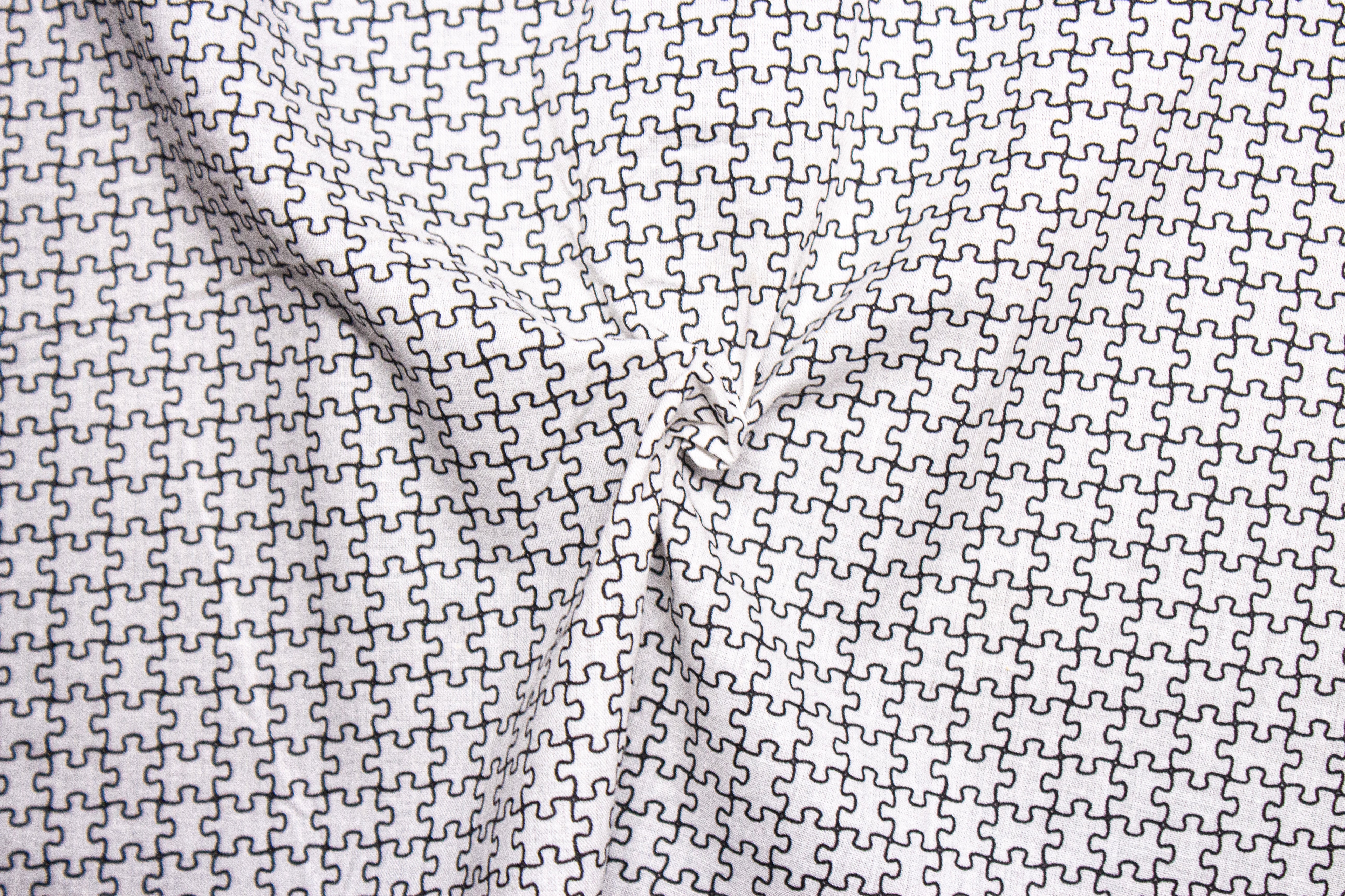 Black & White Geometric Cambric Print Cotton Fabric