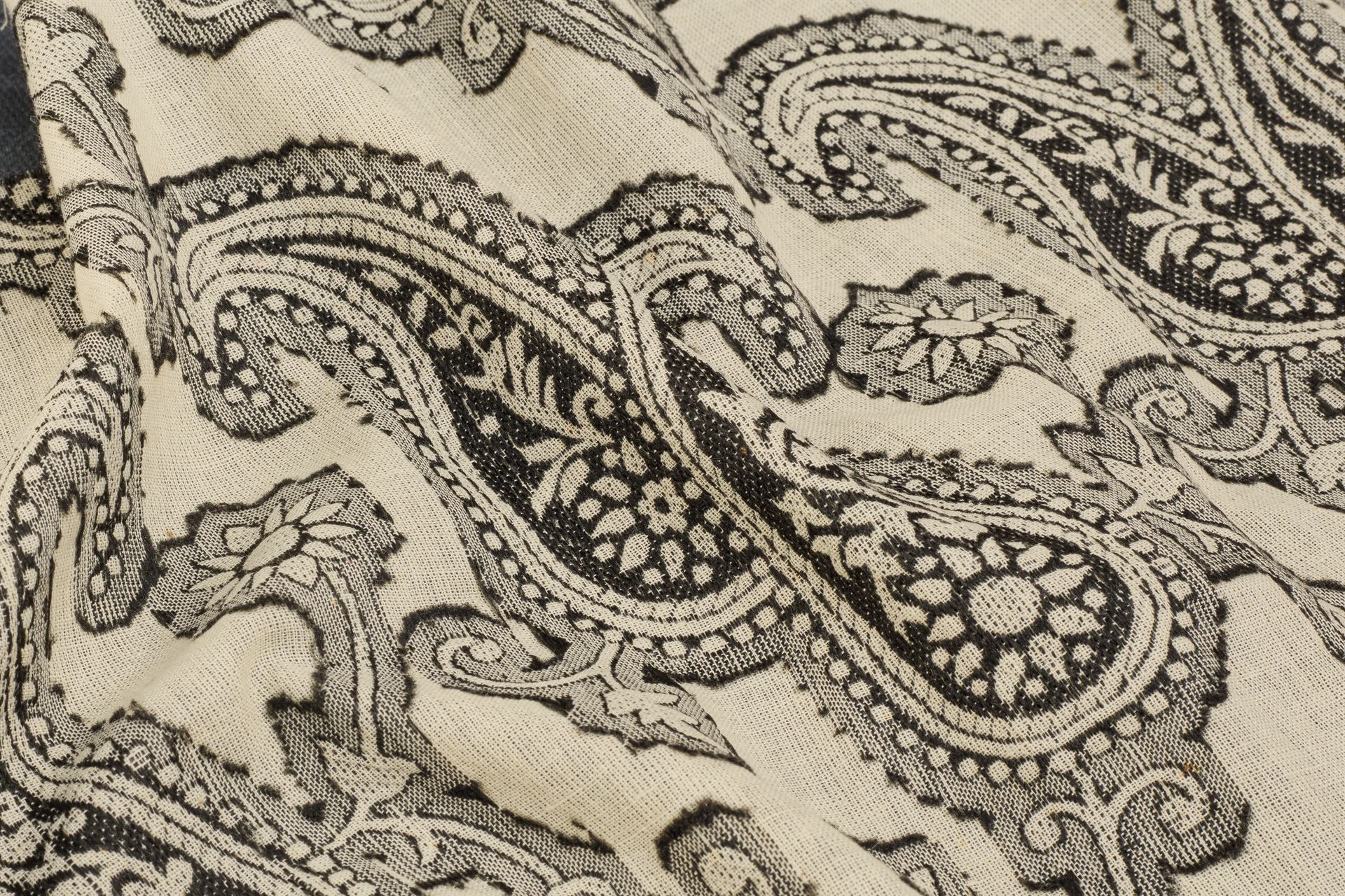 Natural/Dyeable Pasely Cotton Jamdani Jacquard